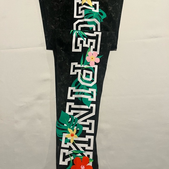 New Victoria’s Secret PINK Leggings high waist, full length leggings Workout L - Picture 2 of 2